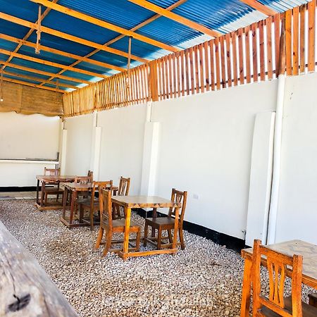 Raha House Bed & Breakfast Нунгви Екстериор снимка
